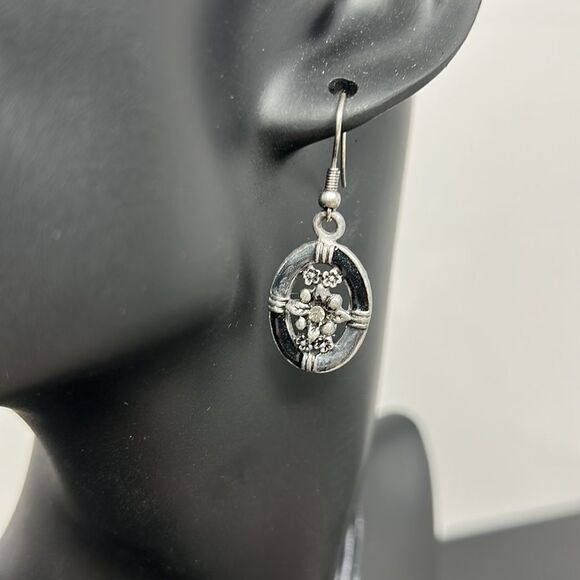 Beautiful necklace with earring - Picture 3 of 5